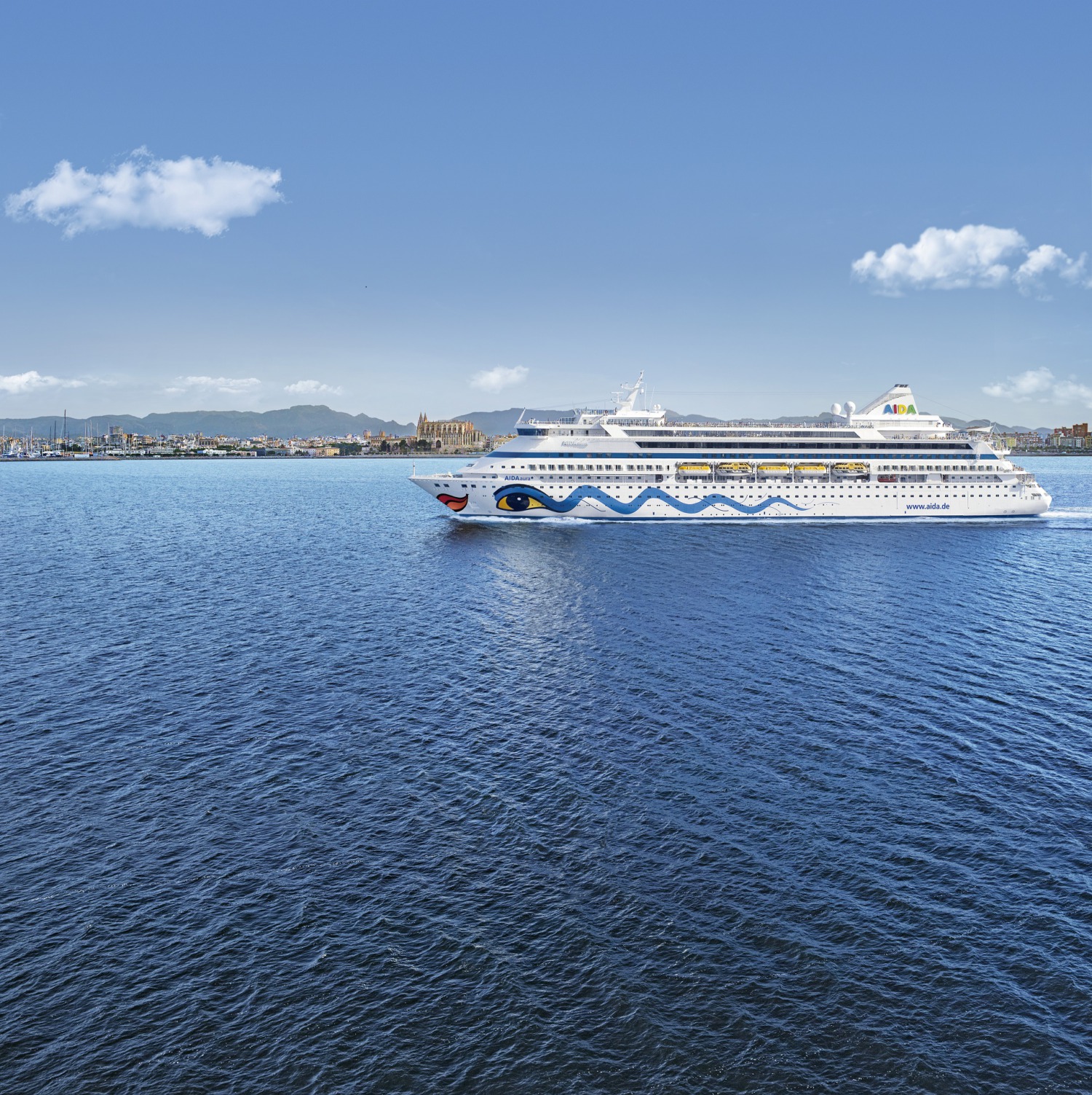 AIDA Cruises stellt neue AIDA Selection Reisen mit AIDAaura im westlichen Mittelmeer vor