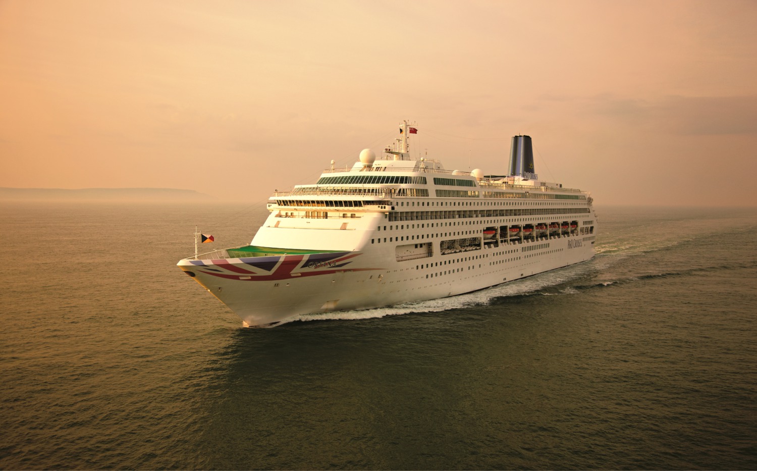 Oriana von P&O Cruises sticht frisch gestylt in See