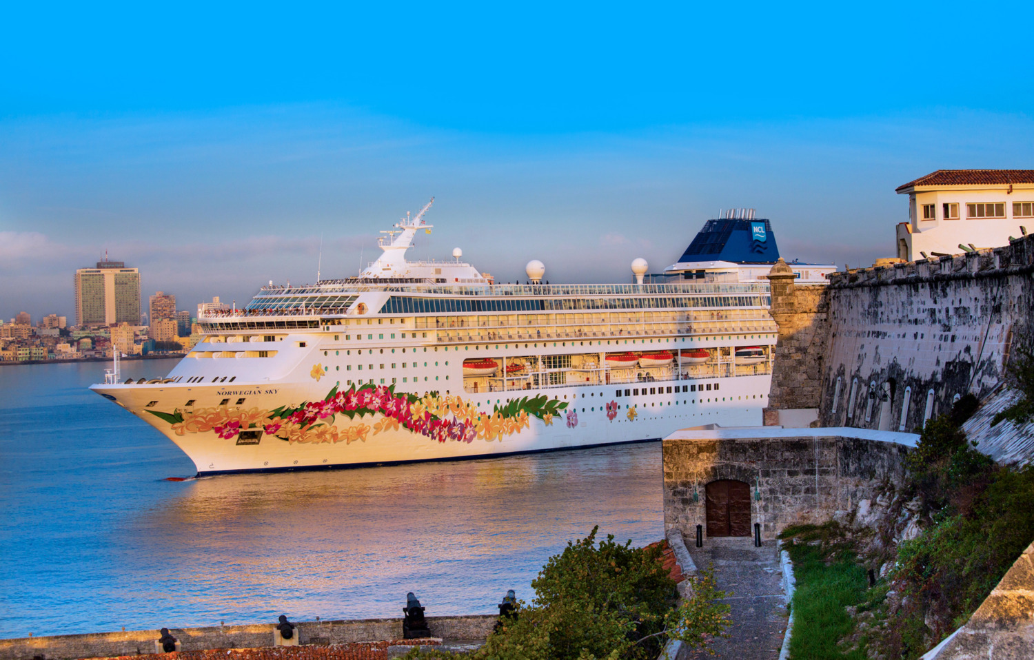 Norwegian Cruise Line erstmals in Kubas Hauptstadt Havanna