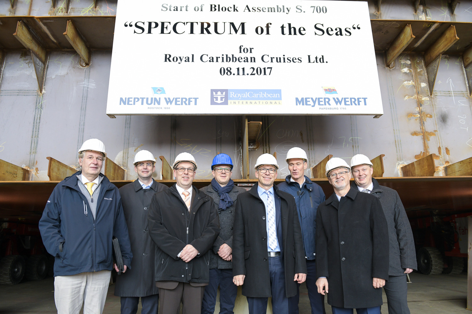 Spectrum of the Seas auf Kiel gelegt
