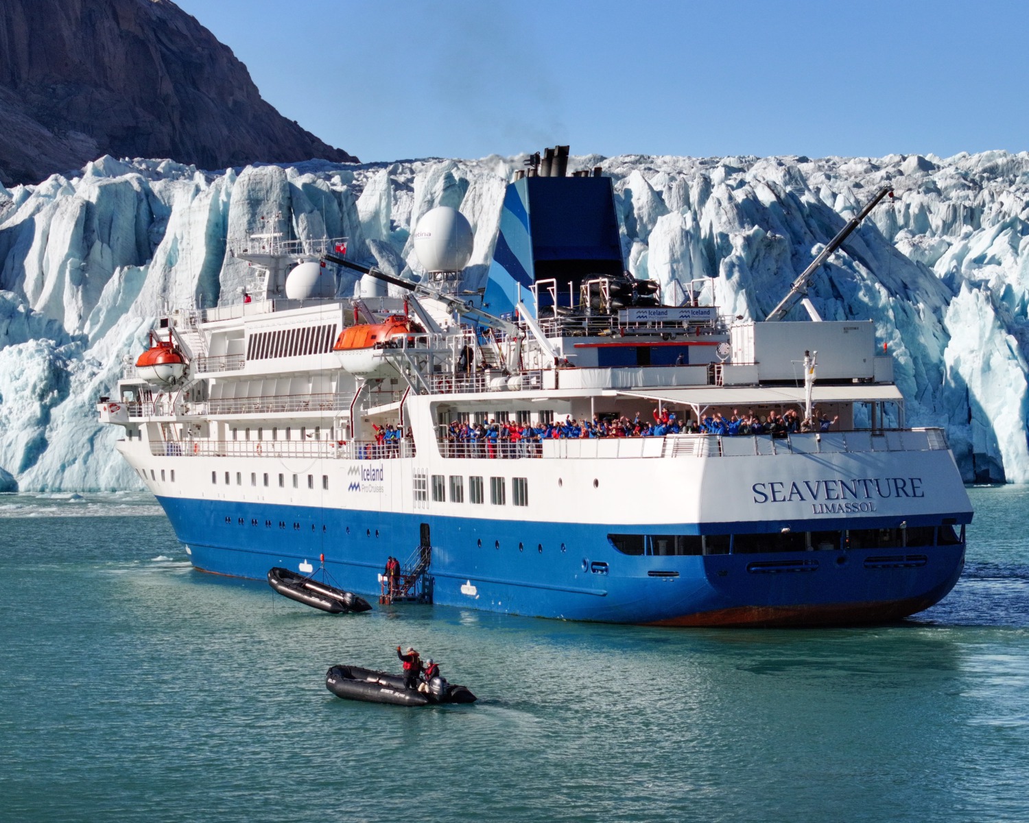 Expeditions-Kreuzfahrten rund um Island für Einzelreisende